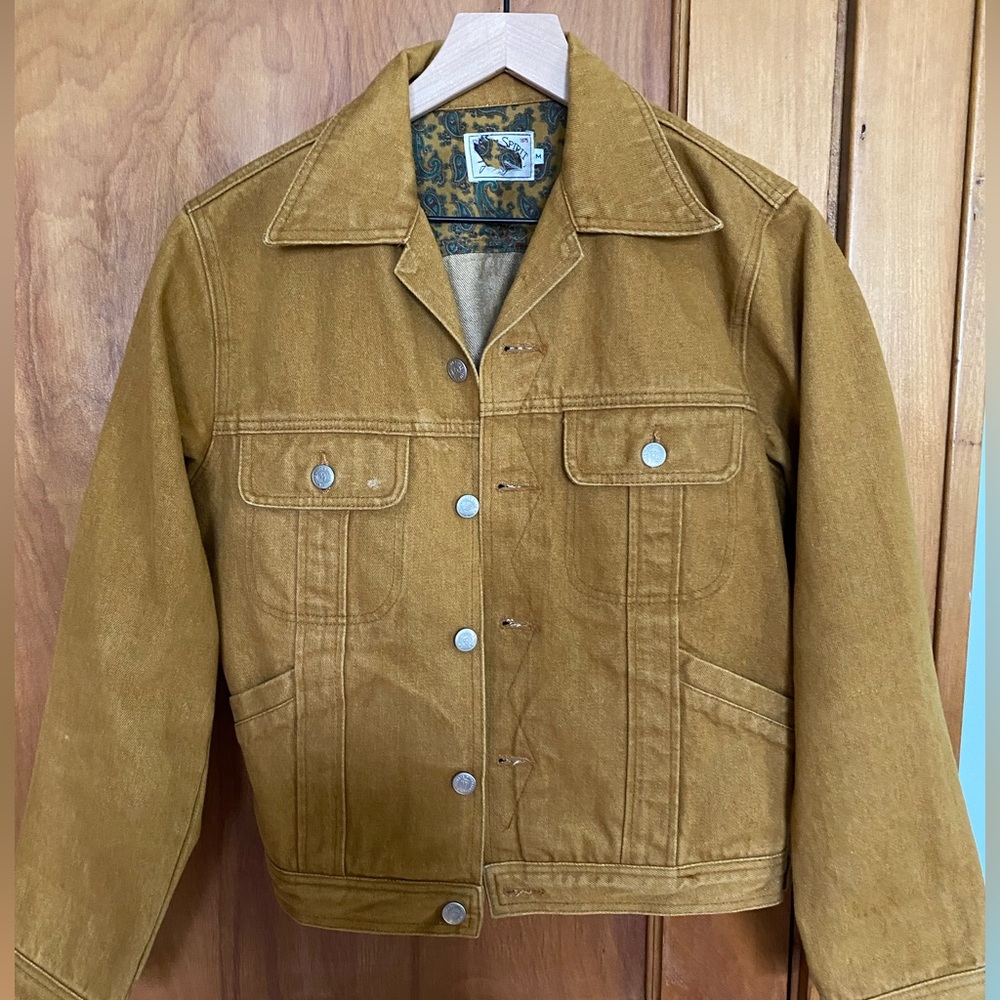 VINTAGE DENIM JACKET